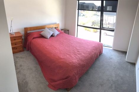 Photo of property in 14 Pukewhero Rise, Westgate, Auckland, 0614