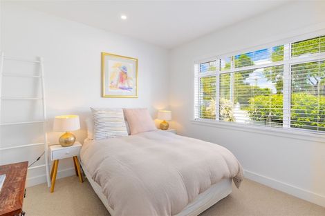 Photo of property in 19 Hawthorne Street, Strowan, Christchurch, 8052