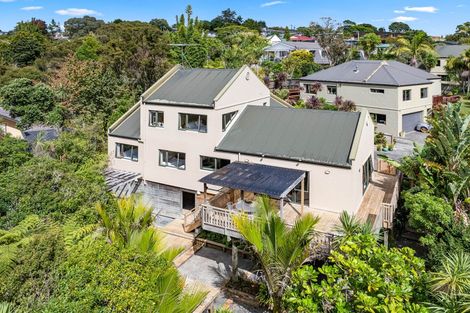 Photo of property in 41e Salisbury Road, Birkdale, Auckland, 0626