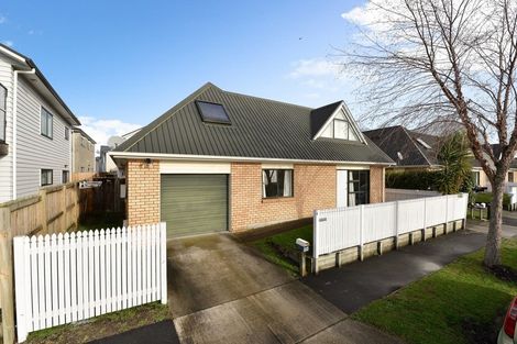 Photo of property in 14a Jones Crescent, Melville, Hamilton, 3206