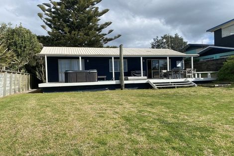 Photo of property in 279 Pukehina Parade, Pukehina, Te Puke, 3189