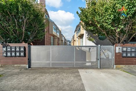 Photo of property in 2a/10 Park Avenue, Epuni, Lower Hutt, 5011