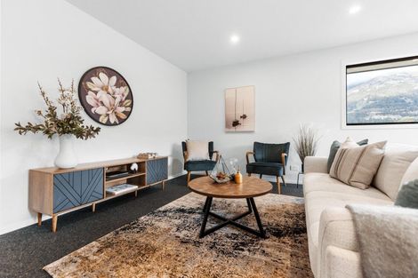 Photo of property in 37 Woodpecker Street, Lake Hawea, 9382