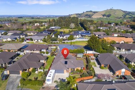 Photo of property in 8 Pat Bishop Place, Papamoa Beach, Papamoa, 3118