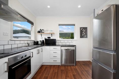 Photo of property in 42 Donnelley Drive, Wainuiomata, Lower Hutt, 5014