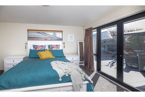 Photo of property in 7 Baltic Place, Northwood, Christchurch, 8051