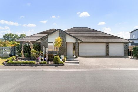 Photo of property in 42 Double Bay Road, Pyes Pa, Tauranga, 3112