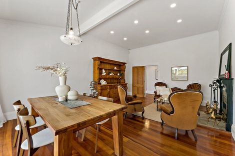 Photo of property in 1539 State Highway 16, Helensville, 0875