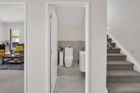 Photo of property in 114b Everglade Drive, Totara Heights, Auckland, 2105