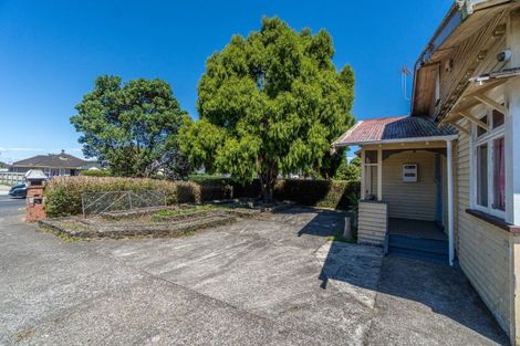 Photo of property in 731 Massey Road, Mangere, Auckland, 2022