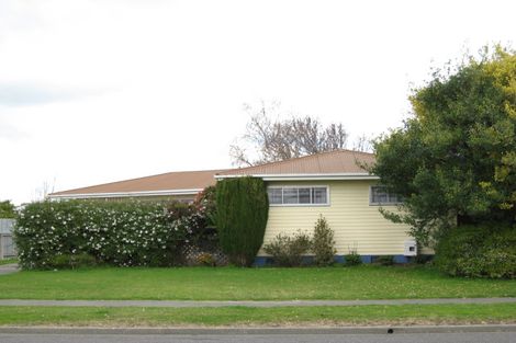 Photo of property in 25 Allen Berry Avenue, Pirimai, Napier, 4112