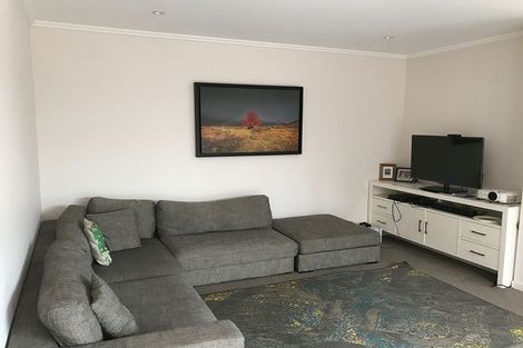 Photo of property in 33 Kanuka Road, Hobsonville, Auckland, 0616