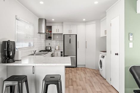 Photo of property in 16b Doncaster Drive, Papamoa Beach, Papamoa, 3118