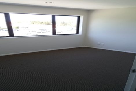 Photo of property in 16/5 Perekia Street, Albany, Auckland, 0632