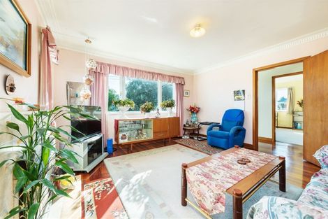 Photo of property in 1/29 James Laurie Street, Henderson, Auckland, 0612