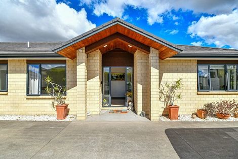 Photo of property in 27 Searle Drive, Patumahoe, Pukekohe, 2679