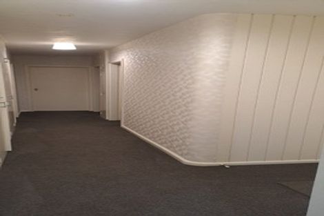 Photo of property in 36 Landsdowne Terrace, Cashmere, Christchurch, 8022