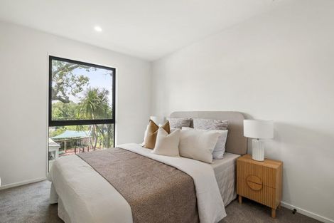 Photo of property in 16-18 Handley Avenue, Narrow Neck, Auckland, 0624