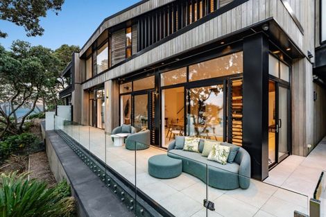 Photo of property in 218a Lake Road, Hauraki, Auckland, 0622