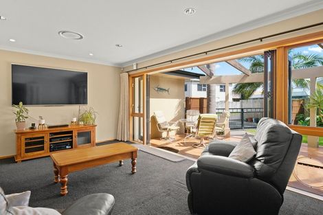 Photo of property in 337 Otumoetai Road, Otumoetai, Tauranga, 3110