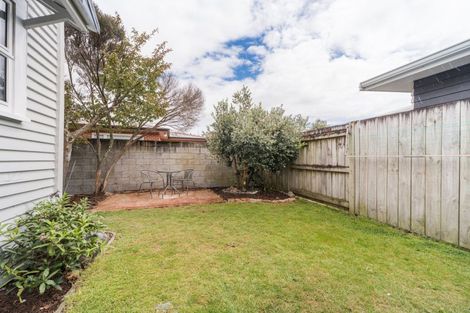 Photo of property in 643 Ferguson Street, Terrace End, Palmerston North, 4410