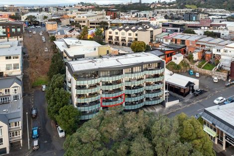 Photo of property in The Mews, 6/8 Basque Road, Eden Terrace, Auckland, 1021