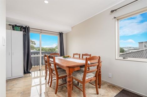 Photo of property in 2/44 Orion Street, Papakura, 2110