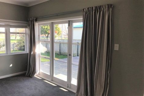 Photo of property in 2 Chambers Street, Napier South, Napier, 4110