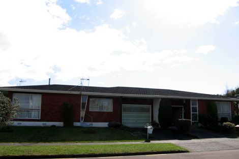 Photo of property in 5a Mudgway Place, Awapuni, Palmerston North, 4412