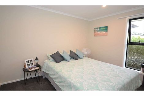 Photo of property in 5 Hoults Way, Kerikeri, 0230