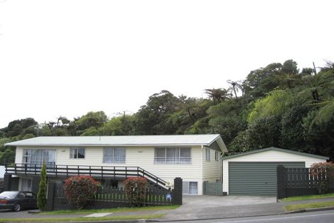 Photo of property in 34 Cumberland Street, Merrilands, New Plymouth, 4312