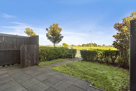 Photo of property in 7 Battalion Drive, Papakura, 2110