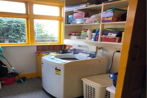 Photo of property in 82 Rattray Street, Riccarton, Christchurch, 8041