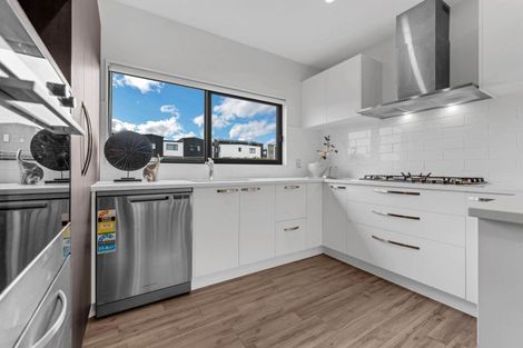 Photo of property in 12 Artemis Way, Flat Bush, Auckland, 2019