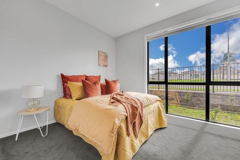 Photo of property in 2 Picnic Point Road, Hobsonville, Auckland, 0616