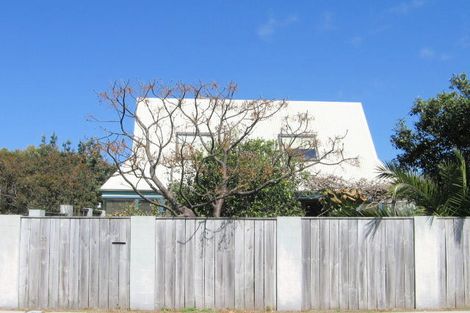 Photo of property in 30 Motiti Road, Papamoa Beach, Papamoa, 3118