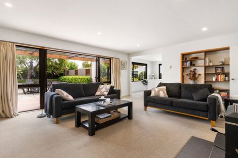 Photo of property in 132b Mcfaddens Road, St Albans, Christchurch, 8052