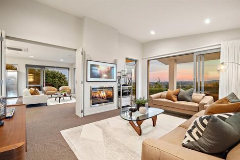 Photo of property in 55 Pinetone Road, Kumeu, 0892