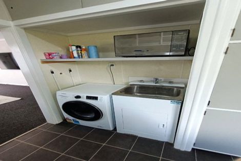 Photo of property in 3/11 Sutherland Avenue, Silverstream, Upper Hutt, 5019