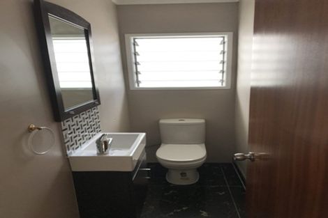 Photo of property in 20 Grenada Avenue, Forrest Hill, Auckland, 0620