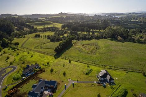 Photo of property in 14 Lone Gum Lane, Kerikeri, 0230