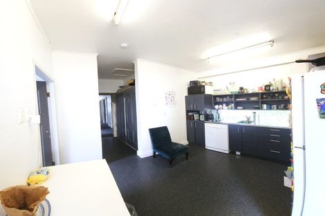 Photo of property in 9 Bidwill Street, Mount Cook, Wellington, 6021