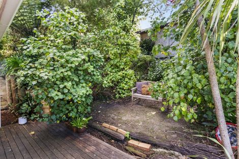 Photo of property in 1/28 Cresta Avenue, Beach Haven, Auckland, 0626