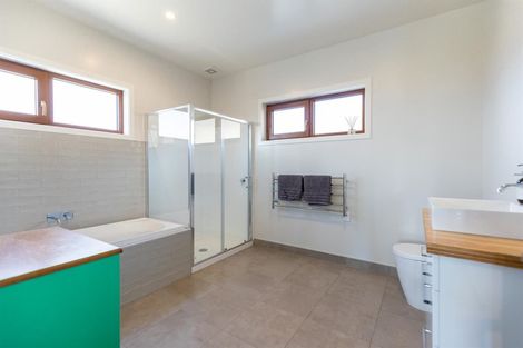 Photo of property in 177 Wailana Heights Drive, Queensberry, Cromwell, 9383