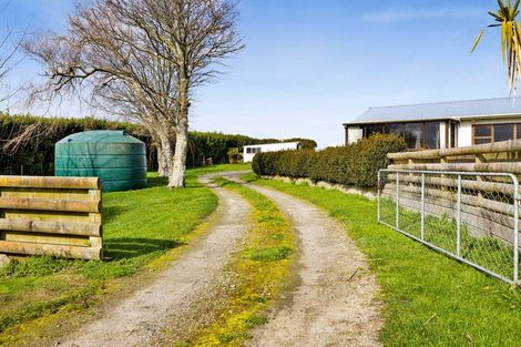 Photo of property in 180 Katene Road, Normanby, Hawera, 4675
