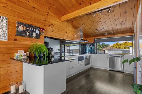 Photo of property in 15 Matahiwi Road, Te Puna, Tauranga, 3174