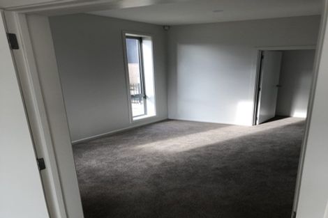 Photo of property in 22 Ceramic Lane, New Lynn, Auckland, 0600