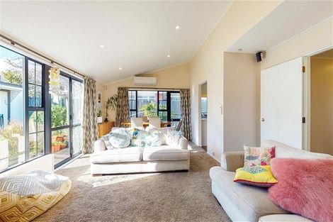 Photo of property in 20 Stamford Grove, Avalon, Lower Hutt, 5011