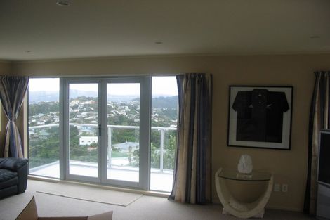 Photo of property in 4 Lyons Crescent, Strathmore Park, Wellington, 6022