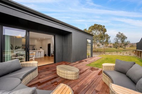 Photo of property in 37 Wallis Drive, Cromwell, 9310